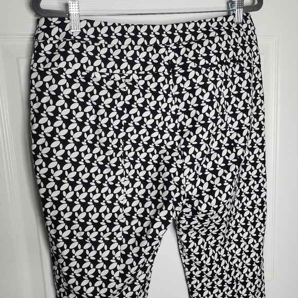 Adriana Papell Kate Black & White Floral Trouser Pants - Picture 6 of 9